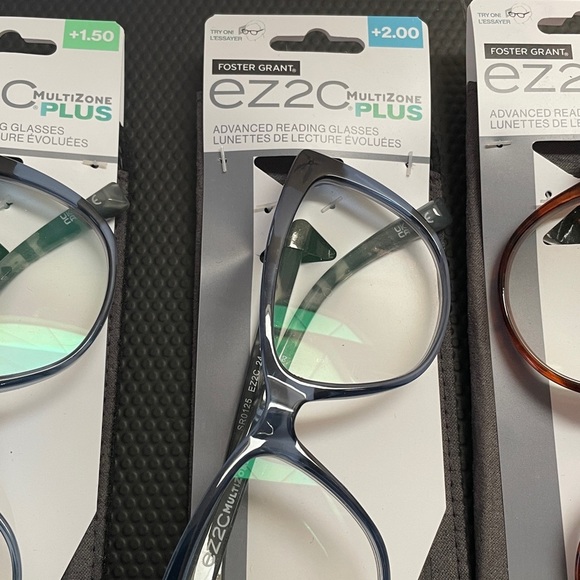 FosterGrant Reading Glasses - Picture 3 of 5